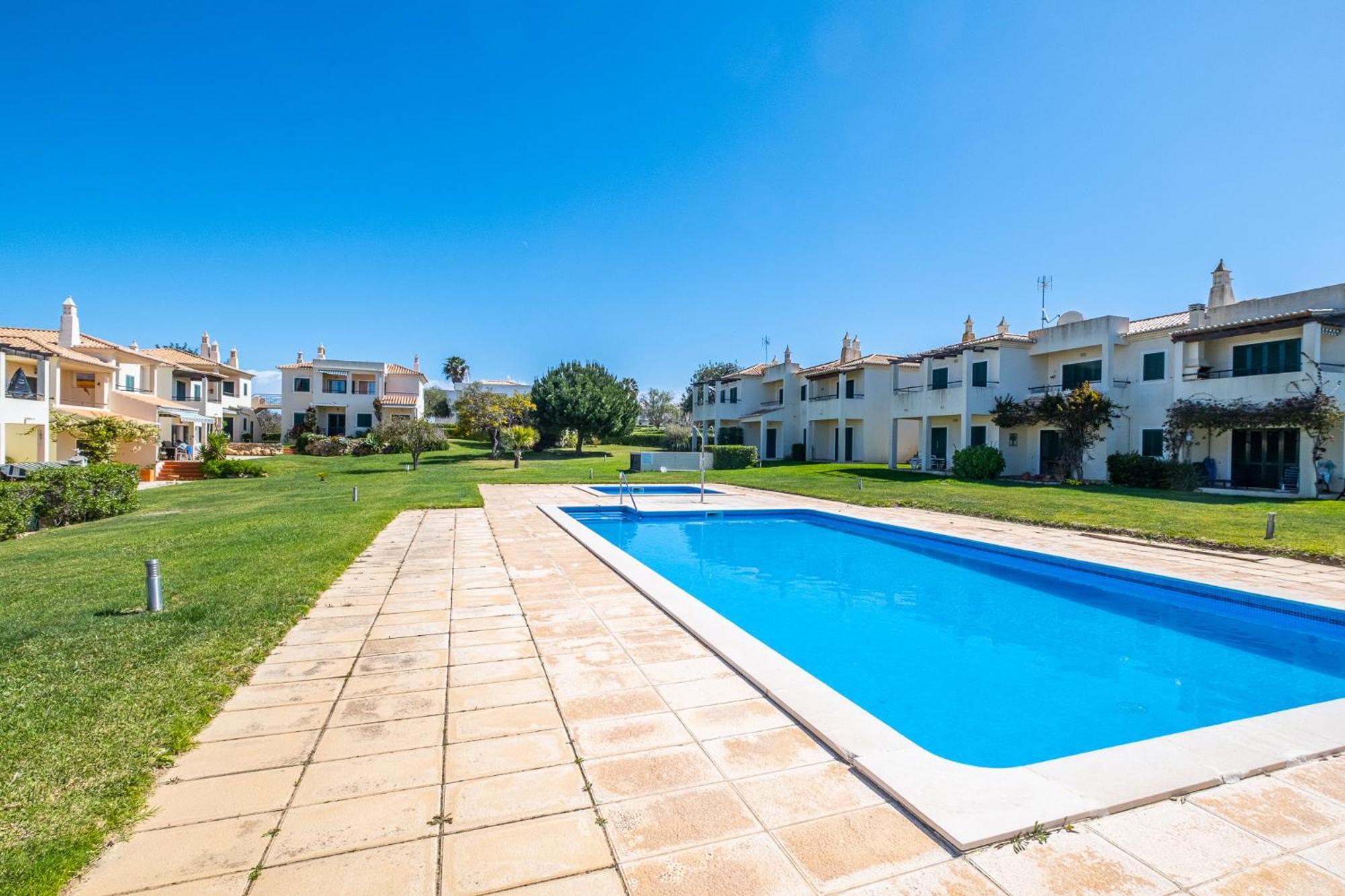 A Vilita Beach Apartment Pêra Buitenkant foto